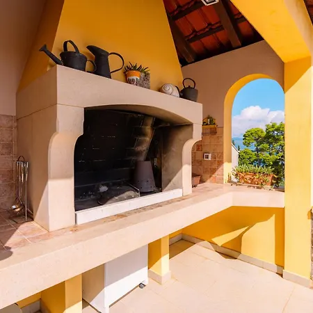 Vakantiehuis House 4 *