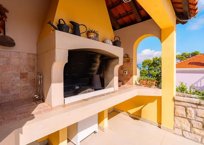 Σπίτι διακοπών House 4 *