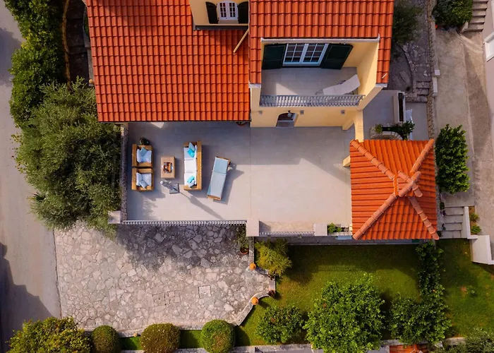 House 4 Σπίτι διακοπών