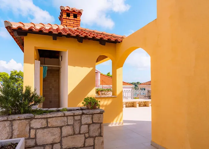 House 4 Σπίτι διακοπών