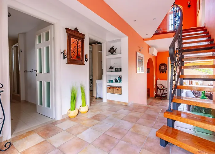 Σπίτι διακοπών House 4