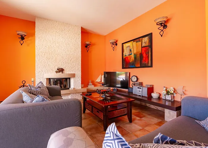 House 4 Λομπάρδα